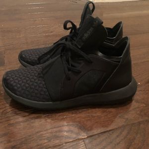 Black Adidas Tubular